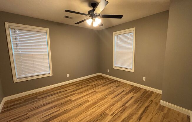 1 bed, 1 bath, 835 sqft, $895, Unit 311 A