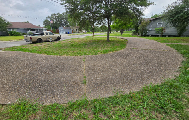 425 ELDON DR