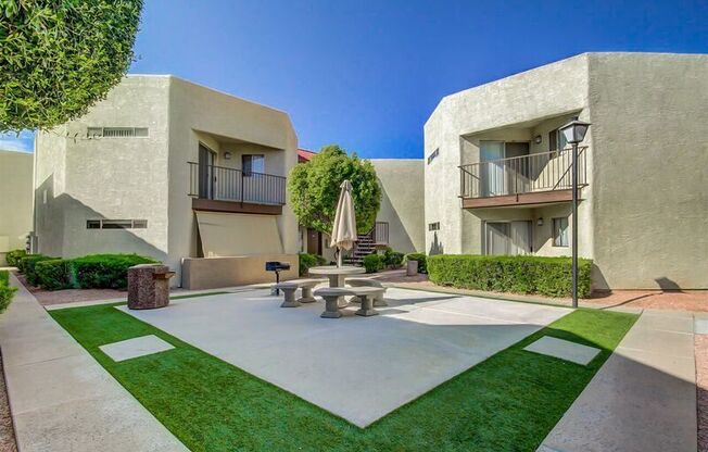 2 beds, 2 baths, 984 sqft, $1,500, Unit 143