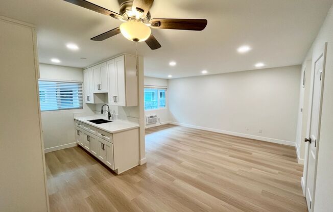 DRYDEN SQUARE APTS
