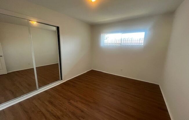 2 beds, 1 bath, $1,695, Unit D