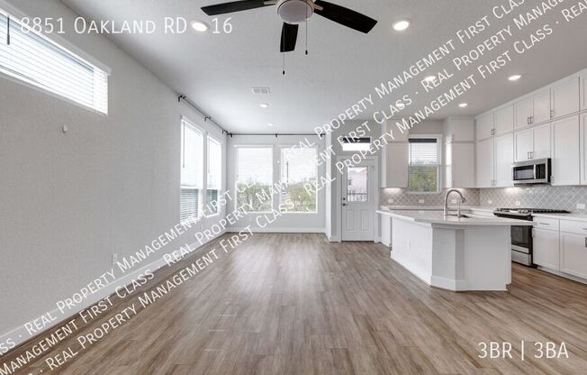 8851 OAKLAND RD