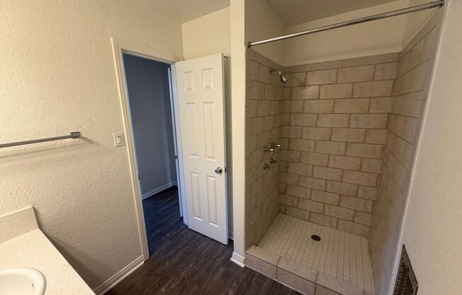 2 beds, 2 baths, 1,058 sqft, $2,715, Unit 5235D