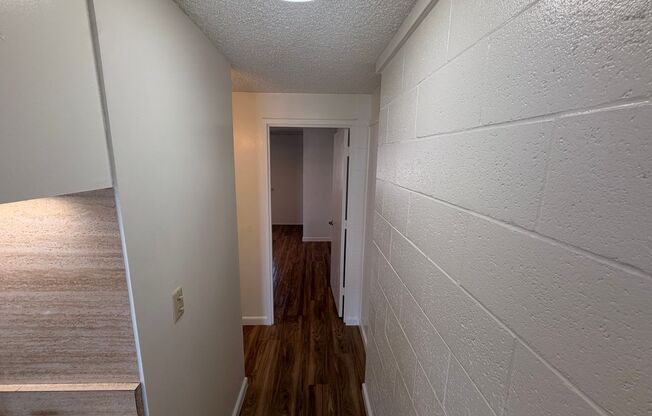 1 bed, 1 bath, 420 sqft, $1,498, Unit 303
