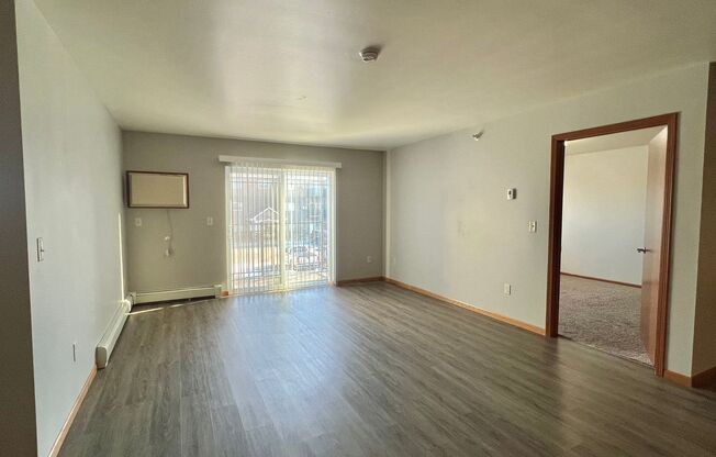 2 beds, 2 baths, 1,215 sqft, $1,350, Unit 210