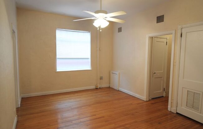 Studio, 1 bath, 300 sqft, $695, Unit Apt 607