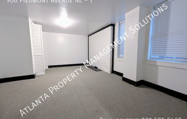 908 PIEDMONT AVE NE