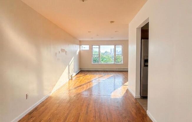 923 EUCLID AVE
