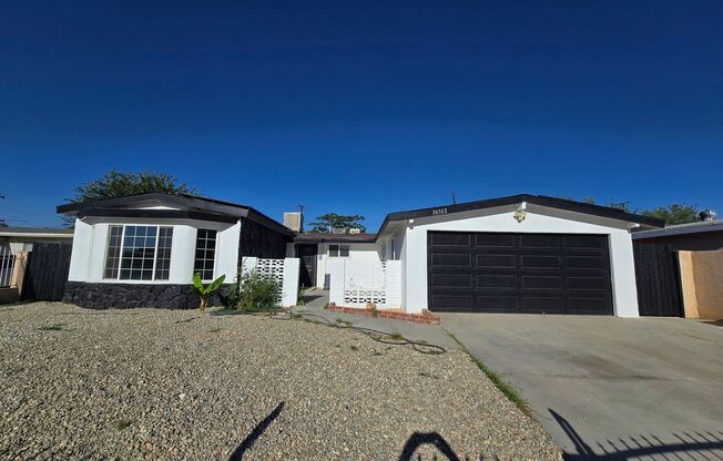 Spacious 4- Bedroom Remodeled Home in Palmdale - Gated yard & Utility Credit