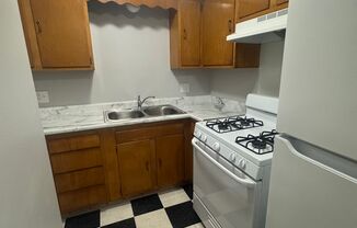 Rue Charles Apartments (4311 Charles St.)