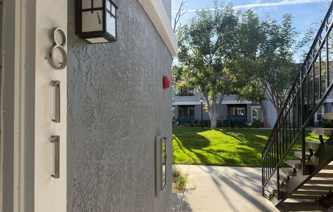 1 bed, 1 bath, 694 sqft, $2,455, Unit 811