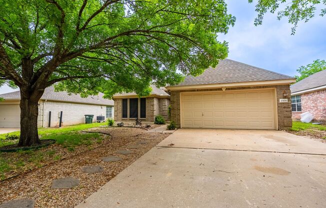 Single Story 3 Bed/2Bath in Leander!!!!