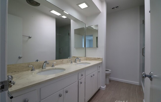 2 beds, 2 baths, 1,136 sqft, $2,695