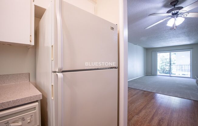 2 beds, 1 bath, 740 sqft, $1,500, Unit 209