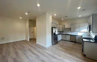 Studio, 1 bath, 713 sqft, $1,995, Unit 609