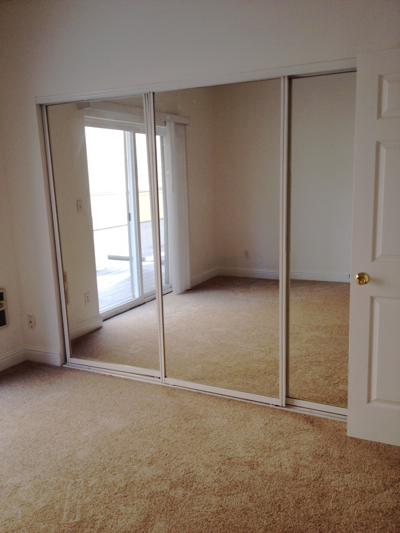 2 beds, 1 bath, $2,900, Unit 07