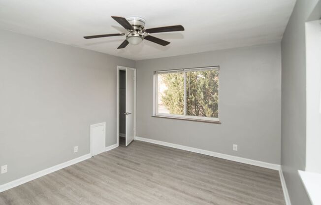 2 beds, 1 bath, 825 sqft, $1,050