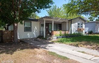 300R Willow Street