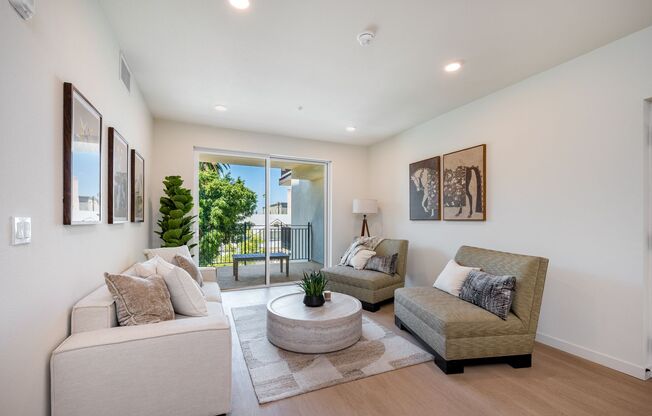 2 beds, 2 baths, 724 sqft, $3,895, Unit 301