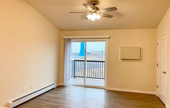 2 beds, 2 baths, 1,004 sqft, $1,430, Unit HO 129-02