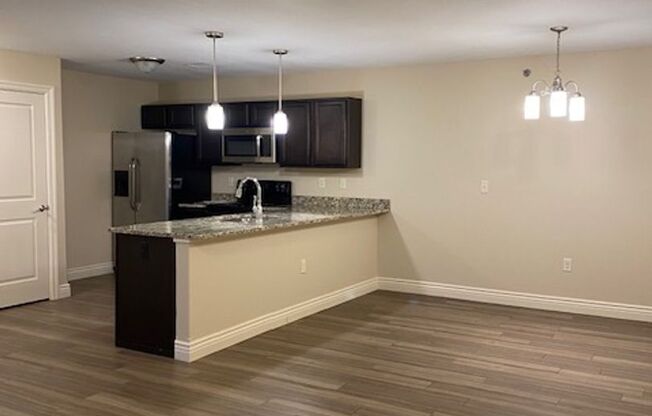 4 beds, 2 baths, 1,005 sqft, $1,450, Unit C303