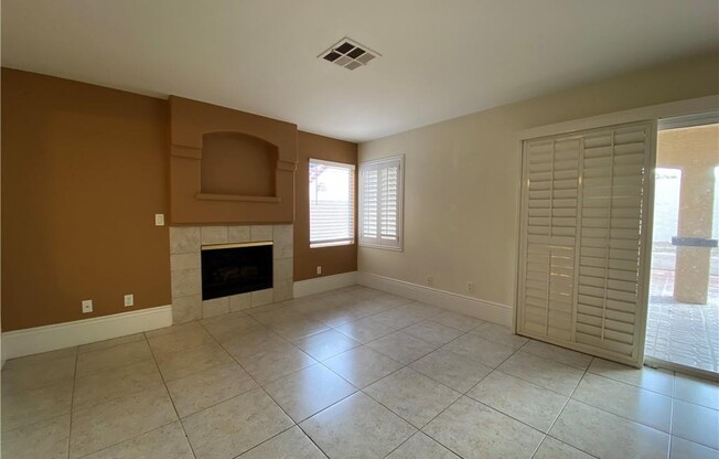 8111 CIMARRON MDWS WAY