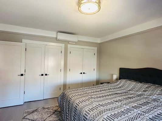 81 22 77 AVE
