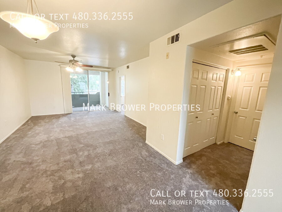 1825 W Ray Rd