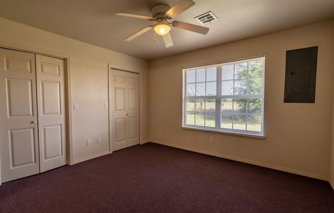 2 beds, 2 baths, $1,100