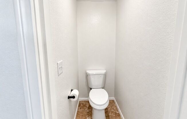 3 beds, 2.5 baths, $2,250