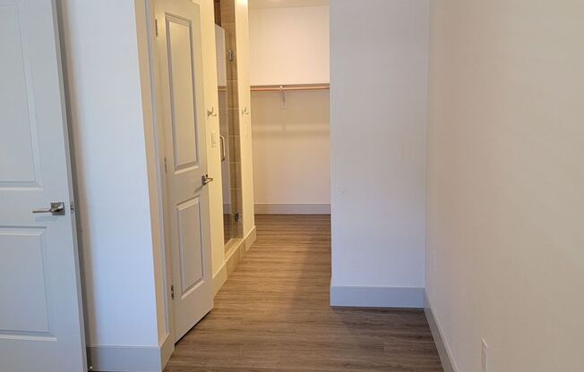 2 beds, 2.5 baths, 1,310 sqft, $2,450, Unit 114