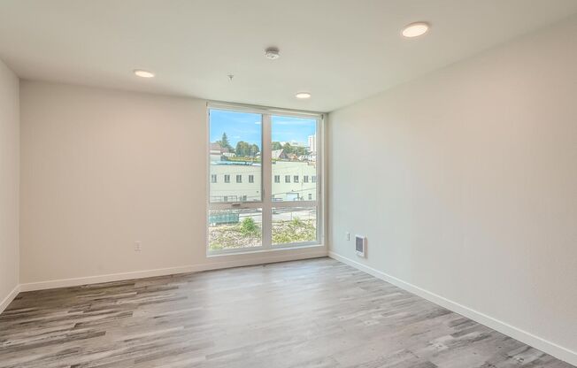 Studio, 1 bath, 412 sqft, $1,435, Unit 714