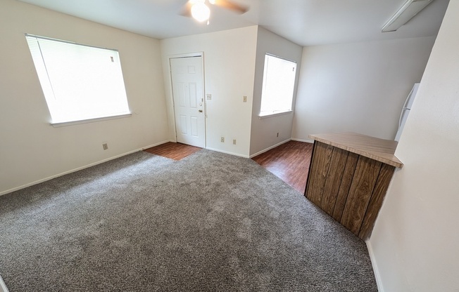 1630 Post Road # 1-4