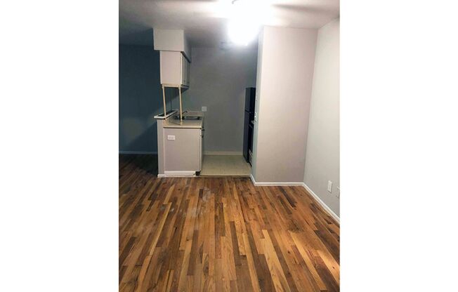 1 bed, 1 bath, 525 sqft, $845, Unit 3060-307