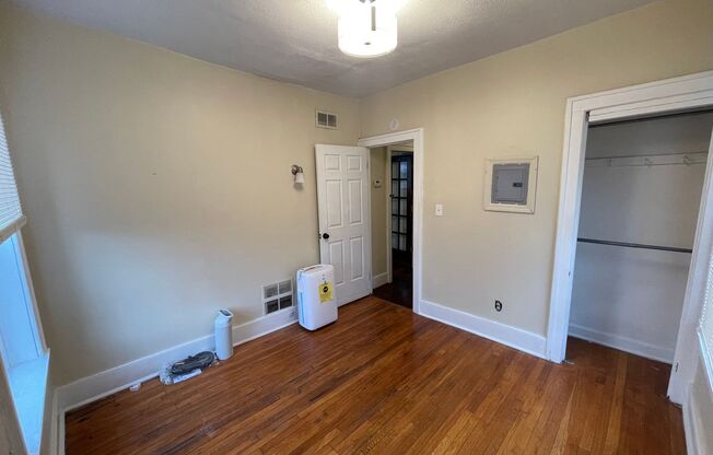 6 beds, 2 baths, 3,000 sqft, $2,849, Unit UNIT 19