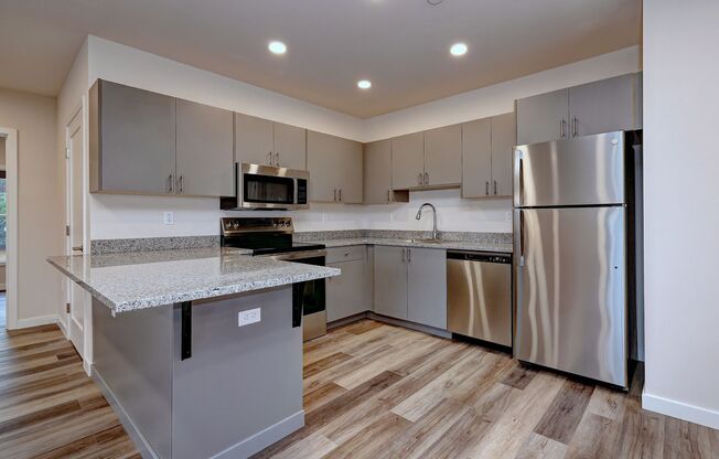 1 bed, 1 bath, 740 sqft, $3,000, Unit Apt 1211