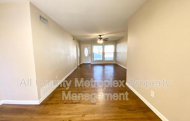 9560 MERCER DR