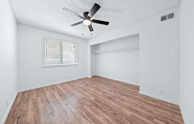 1 bed, 1 bath, 600 sqft, $899