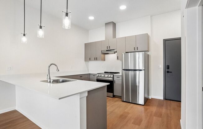 1 bed, 1 bath, 548 sqft, $2,150, Unit 105