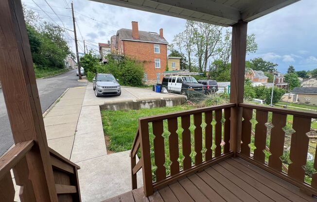 Updated 4BR 2 Full Bath House with Parking!