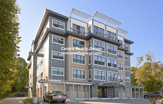 445 WILLARD ST