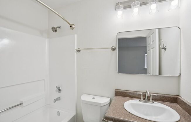 2 beds, 2 baths, 839 sqft, $1,745, Unit 25