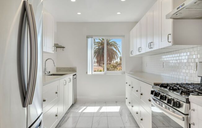 Bedford Luxury Investments LLC