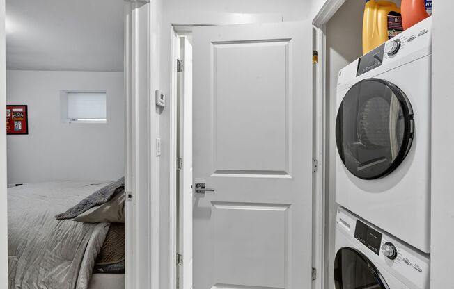 1 bed, 1 bath, 700 sqft, $2,700, Unit 4B