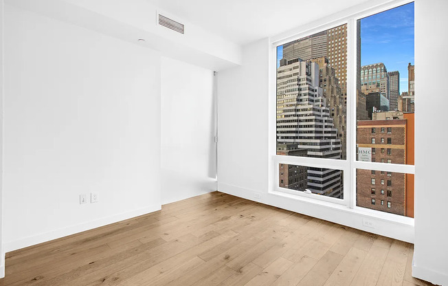 1 bed, 1 bath, $4,850, Unit 15C