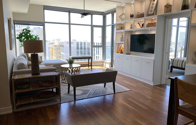 Downtown San Diego - fully furnished upscale 2 bedroom, 1.5 bath condo - 11th floor with amazing views.