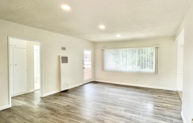 1 bed, 1 bath, $1,595