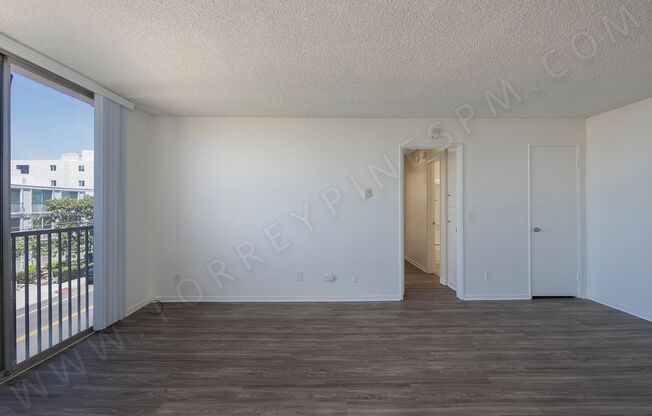 2BR with Large Parking Space ~ 1 Block from the Water!