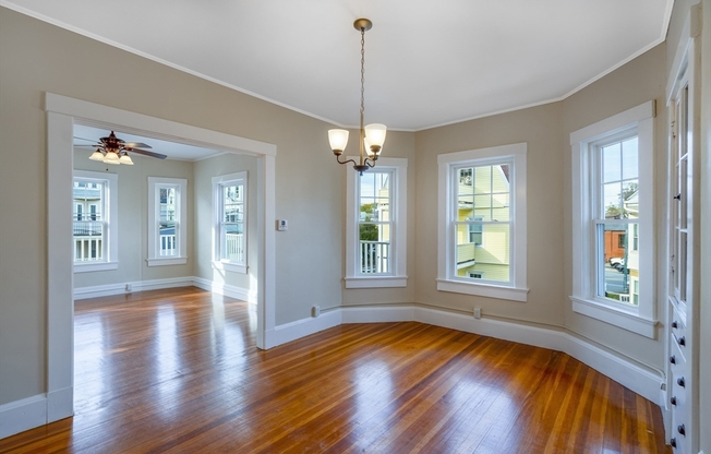 159 LANGDON AVE