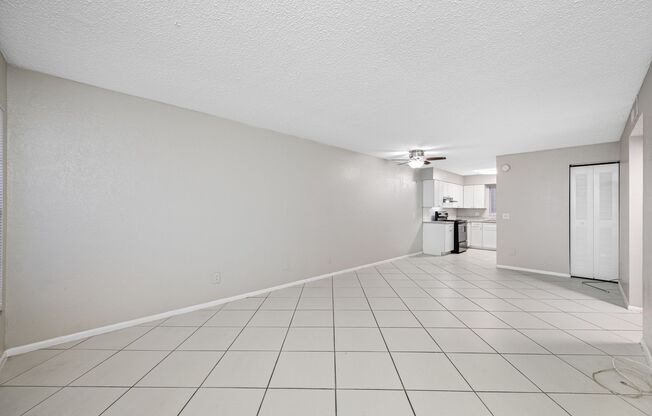 2 beds, 1 bath, 850 sqft, $1,680, Unit C112